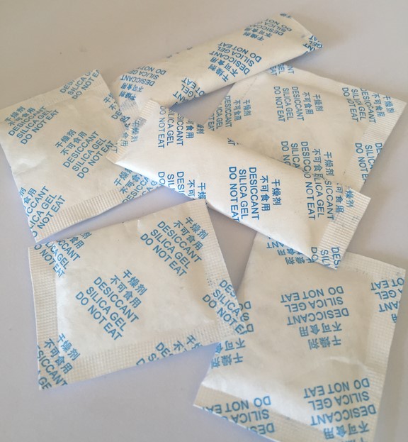 Silica Gel Sachets 干燥剂小包